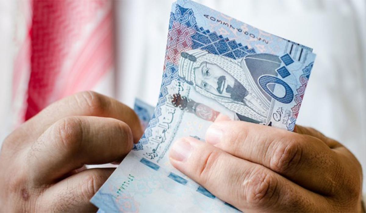 موعد صرف رواتب العاملين بالمملكة، خطوات الاستعلام عن رواتب شهر أبريل في السعودية