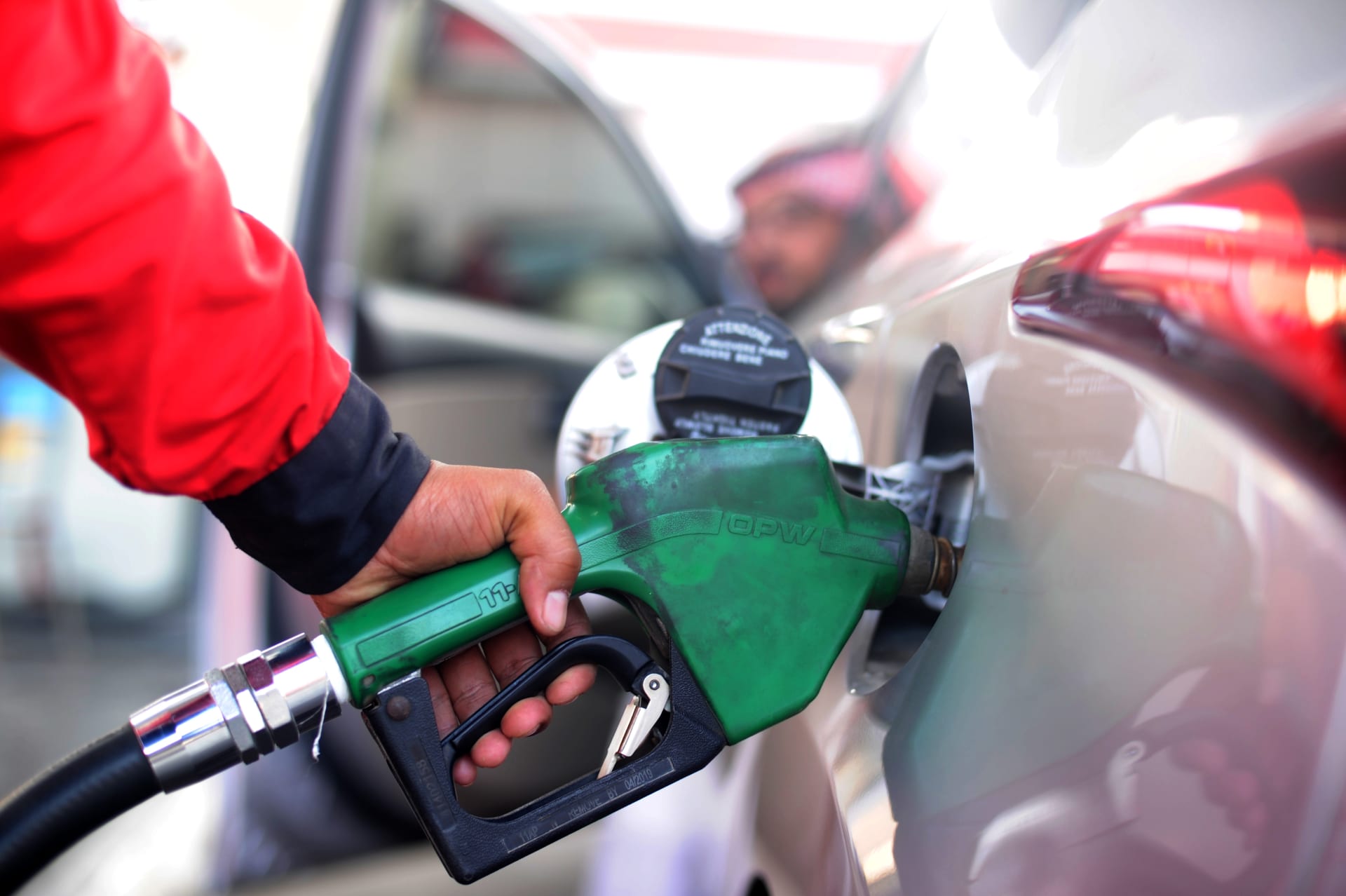 سعر لتر البنزين الجديد في السعودية